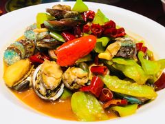 船歌辣炒小鲍鱼-船歌·鱼水饺青岛菜(闽江二路店)