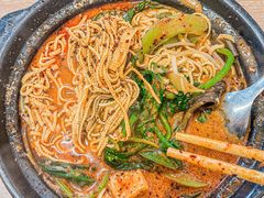 -曹宝林砂锅麻辣烫(星光路店)