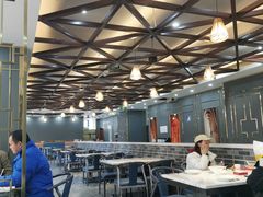 大堂-凤凰路何眼镜香辣蟹(花果园店)