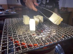 烤年糕配黄豆粉-夕酱の烧肉屋
