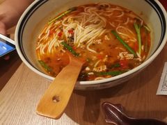 -刀小蛮半只鸡过桥米线(家乐福四元桥店)
