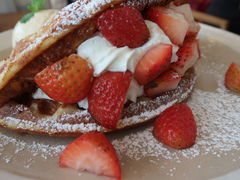 -ROAST coffee & eatery