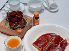 招牌深井烧鹅-东富酒家(龙湖西溪天街店)