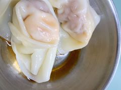 咸蛋黄馄饨-食惠里小笼包面馆(越秀店)