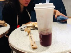 -喜茶(北京华贸购物中心店)