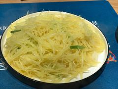 清炒土豆丝-爱妻鱼•老体北重庆水煮鱼•川菜(白云路店)