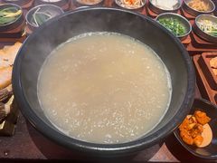 -银米·云南传统过桥米线(双廊黑金冠店)