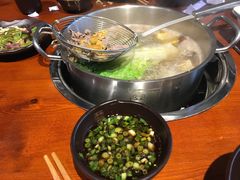 -高兴壹锅·潮汕鲜牛肉火锅(良乡梅花庄店)