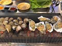 -马路牙子烧烤音乐酒馆(望京店)