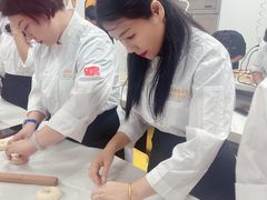 -美斯烘焙培训学院•蛋糕•面包•咖啡(宝安校区)