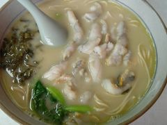 -明呈黄鱼面馆(斜土路店)