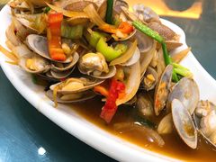 -覃记海鲜美食餐厅