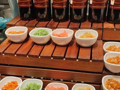 -川骄海鲜自助(王府井奥莱UP TOWN店原世界之花店)
