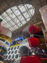 -星际乐园(红博中央公园店)