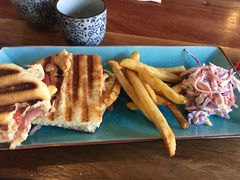 -蓝壁虎咖啡酒馆