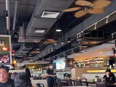 -大头虾越式风味餐厅(光明广场店)