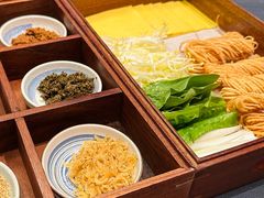 -鲁采LU STYLE(新天地店)