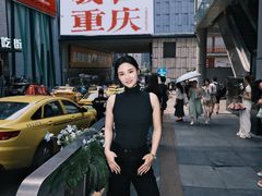 -观音桥步行街