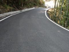 -南昆山川龙瀑布
