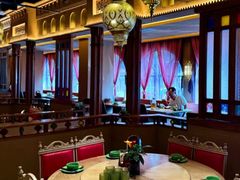-耶里夏丽·丝路国际·新疆餐厅(浦东区东方路店)