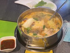 -四季喧黔味豆米火锅(万达广场店)