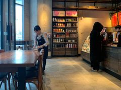 大堂-星巴克(北京三里屯SOHO一店)