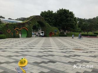 当然是番禺儿童公园 人少