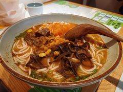 -百春原湖南牛肉粉(百联世纪店)