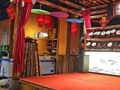 -老滇山寨•云南特色菜•地方菜•民族风情歌舞表演(金碧店)