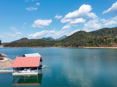 -孔雀湖生态旅游区