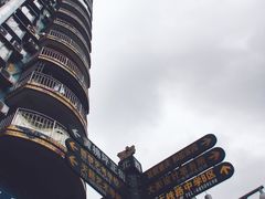 -黄桷坪涂鸦艺术街