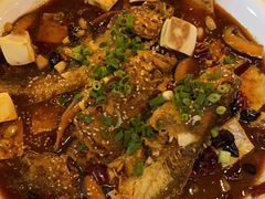 -六福烧烤酒馆(秦隆步行街店)