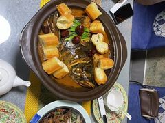葱烧鱼头配油条-满乡小馆