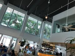 -Cha Cha's Beach Cafe