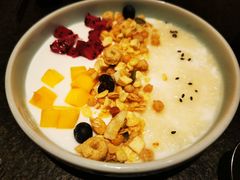 金桃酸奶-丝路金桃·新疆菜(徐汇店)