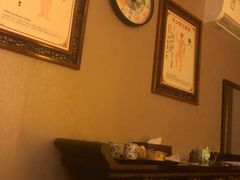 -莱仪堂艾灸经络养生馆(九亭一店)