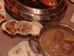 -黑金·寻焰自助百汇·烤肉·火锅(中街店)