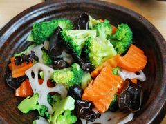 橄榄油炒四素-关东小磨东北菜(上海长风大悦城店)
