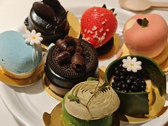 -雍容荟活帝王蟹活龙虾自助(苏宁旗舰店)