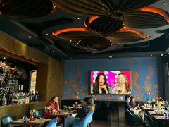 -YUE·6·西式融合餐厅(外滩六号店)