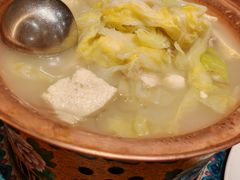 白菜叶炖冻豆腐肉-新乾隆酒楼(帝景园店)