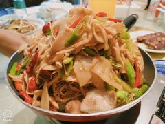 -依江春水烤鸭店