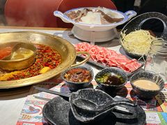 特色美蛙-哥老官重庆美蛙鱼头(西湖银泰十一哥店)