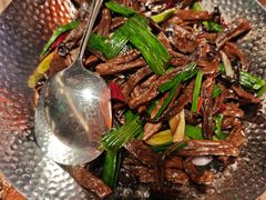 -艳阳天·非遗楚菜(武汉客厅店)