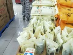 -物美大卖场(玉蜓桥店)