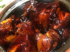 吉士红烧肉-老吉士酒家(天平路店)