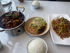 -峨嵋小镇·川菜(勒泰中心店)