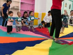 -凡育国际托育早教(大宁校区)