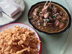 -华龙特色大骨鸡农家菜馆