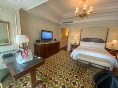 -广州富力丽思卡尔顿酒店